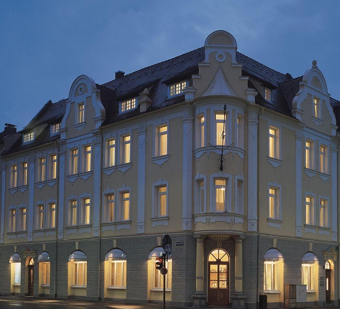 Apartment Hotel KRAL - BUSINESS HOTEL&SERVICED APARTMENTS Erlangen Exterior foto